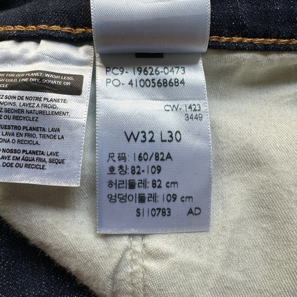 Levi’s Stretch Distressed Women’s Skinny Jeans Size 32 - Picture 11 of 11